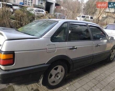 Серый Фольксваген Пассат, объемом двигателя 1.8 л и пробегом 496 тыс. км за 1700 $, фото 2 на Automoto.ua