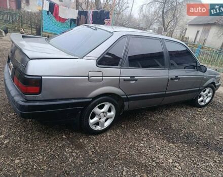 Серый Фольксваген Пассат, объемом двигателя 1.78 л и пробегом 250 тыс. км за 1150 $, фото 2 на Automoto.ua