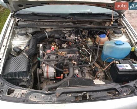 Серый Фольксваген Пассат, объемом двигателя 1.6 л и пробегом 300 тыс. км за 1600 $, фото 3 на Automoto.ua