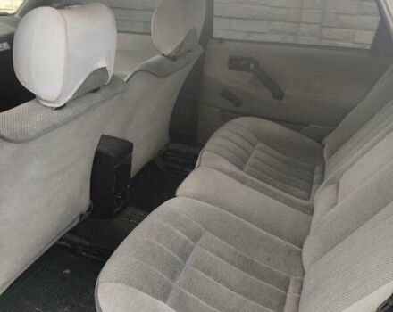 Серый Фольксваген Пассат, объемом двигателя 1.8 л и пробегом 500 тыс. км за 1800 $, фото 3 на Automoto.ua