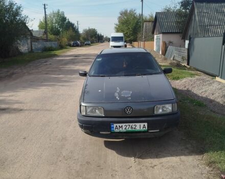 Сірий Фольксваген Пассат, об'ємом двигуна 1.8 л та пробігом 455 тис. км за 1073 $, фото 2 на Automoto.ua