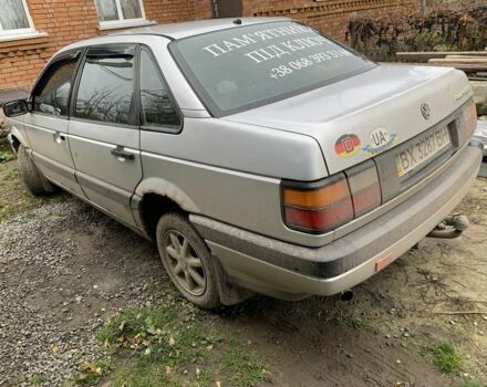 Серый Фольксваген Пассат, объемом двигателя 1.8 л и пробегом 4 тыс. км за 1100 $, фото 3 на Automoto.ua