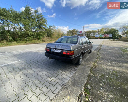 Серый Фольксваген Пассат, объемом двигателя 1.8 л и пробегом 341 тыс. км за 1400 $, фото 7 на Automoto.ua