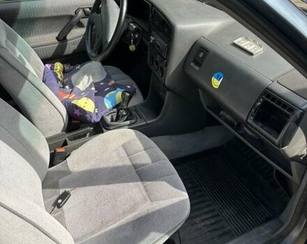 Сірий Фольксваген Пассат, об'ємом двигуна 1.78 л та пробігом 311 тис. км за 3000 $, фото 7 на Automoto.ua