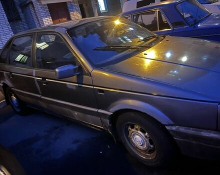 Серый Фольксваген Пассат, объемом двигателя 1.6 л и пробегом 450 тыс. км за 800 $, фото 3 на Automoto.ua