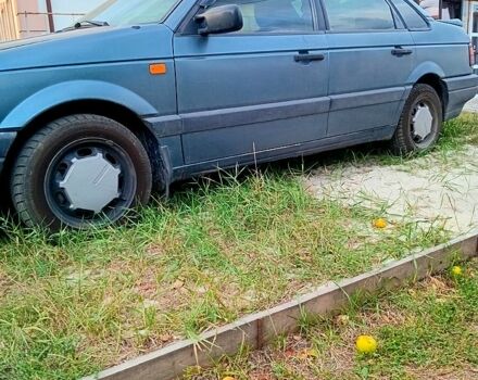 Серый Фольксваген Пассат, объемом двигателя 1.8 л и пробегом 351 тыс. км за 1800 $, фото 3 на Automoto.ua