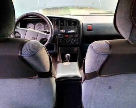 Серый Фольксваген Пассат, объемом двигателя 1.8 л и пробегом 351 тыс. км за 1800 $, фото 8 на Automoto.ua