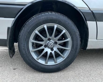 Серый Фольксваген Пассат, объемом двигателя 1.8 л и пробегом 415 тыс. км за 2650 $, фото 3 на Automoto.ua