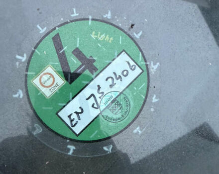 Серый Фольксваген Пассат, объемом двигателя 1.78 л и пробегом 300 тыс. км за 3700 $, фото 14 на Automoto.ua