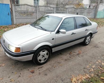 Серый Фольксваген Пассат, объемом двигателя 1.9 л и пробегом 100 тыс. км за 1350 $, фото 2 на Automoto.ua