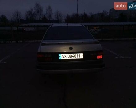 Серый Фольксваген Пассат, объемом двигателя 1.78 л и пробегом 240 тыс. км за 1800 $, фото 3 на Automoto.ua