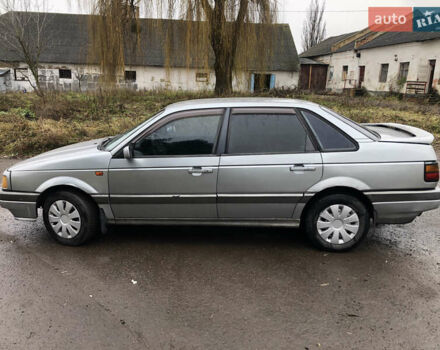 Серый Фольксваген Пассат, объемом двигателя 1.6 л и пробегом 300 тыс. км за 1200 $, фото 7 на Automoto.ua