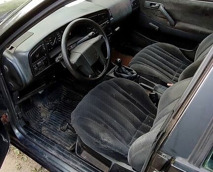 Сірий Фольксваген Пассат, об'ємом двигуна 2 л та пробігом 268 тис. км за 1500 $, фото 1 на Automoto.ua