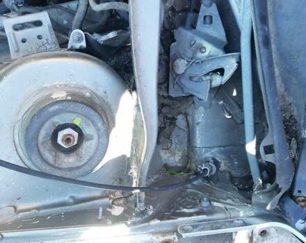 Серый Фольксваген Пассат, объемом двигателя 1.8 л и пробегом 220 тыс. км за 600 $, фото 4 на Automoto.ua