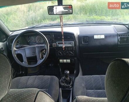 Сірий Фольксваген Пассат, об'ємом двигуна 1.98 л та пробігом 302 тис. км за 850 $, фото 12 на Automoto.ua