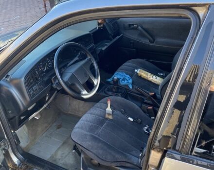 Серый Фольксваген Пассат, объемом двигателя 1.8 л и пробегом 320 тыс. км за 899 $, фото 5 на Automoto.ua