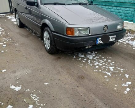 Серый Фольксваген Пассат, объемом двигателя 1.8 л и пробегом 400 тыс. км за 2500 $, фото 1 на Automoto.ua