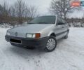Серый Фольксваген Пассат, объемом двигателя 1.8 л и пробегом 320 тыс. км за 1750 $, фото 1 на Automoto.ua