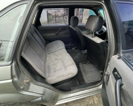 Серый Фольксваген Пассат, объемом двигателя 1.8 л и пробегом 437 тыс. км за 750 $, фото 7 на Automoto.ua