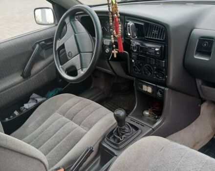 Серый Фольксваген Пассат, объемом двигателя 1.78 л и пробегом 395 тыс. км за 1499 $, фото 13 на Automoto.ua