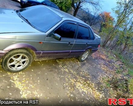 Серый Фольксваген Пассат, объемом двигателя 2 л и пробегом 353 тыс. км за 2550 $, фото 12 на Automoto.ua