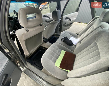 Серый Фольксваген Пассат, объемом двигателя 2 л и пробегом 300 тыс. км за 2500 $, фото 9 на Automoto.ua