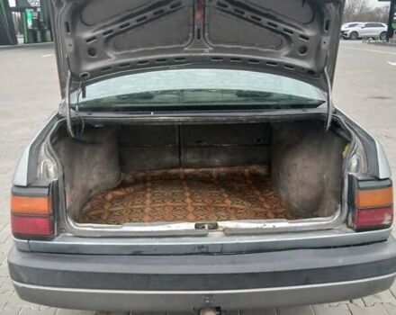 Серый Фольксваген Пассат, объемом двигателя 1.78 л и пробегом 395 тыс. км за 1499 $, фото 19 на Automoto.ua