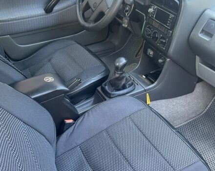 Серый Фольксваген Пассат, объемом двигателя 1.9 л и пробегом 400 тыс. км за 2500 $, фото 2 на Automoto.ua