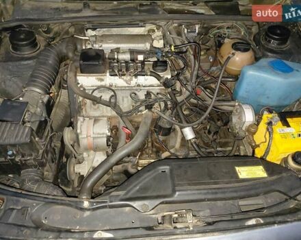 Серый Фольксваген Пассат, объемом двигателя 1.98 л и пробегом 353 тыс. км за 2600 $, фото 13 на Automoto.ua