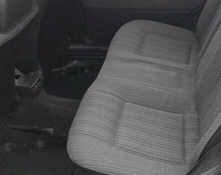 Сірий Фольксваген Пассат, об'ємом двигуна 1.8 л та пробігом 500 тис. км за 1250 $, фото 5 на Automoto.ua