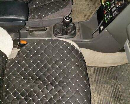 Серый Фольксваген Пассат, объемом двигателя 1.98 л и пробегом 353 тыс. км за 2600 $, фото 11 на Automoto.ua