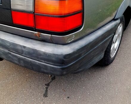 Серый Фольксваген Пассат, объемом двигателя 2 л и пробегом 333 тыс. км за 1400 $, фото 3 на Automoto.ua