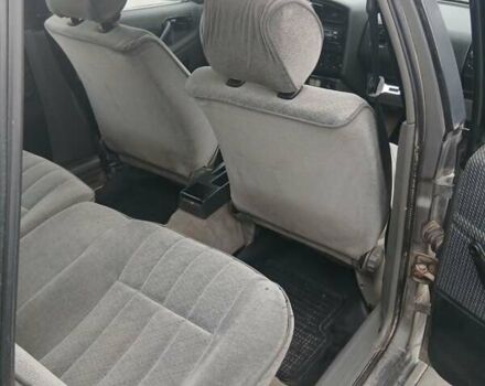 Серый Фольксваген Пассат, объемом двигателя 1.78 л и пробегом 395 тыс. км за 1499 $, фото 15 на Automoto.ua