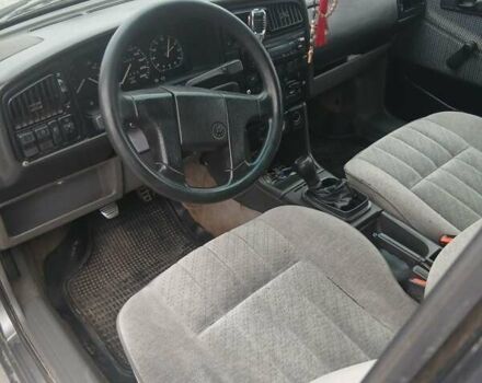 Серый Фольксваген Пассат, объемом двигателя 1.78 л и пробегом 395 тыс. км за 1499 $, фото 11 на Automoto.ua