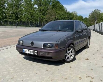 Серый Фольксваген Пассат, объемом двигателя 1.98 л и пробегом 353 тыс. км за 2600 $, фото 3 на Automoto.ua