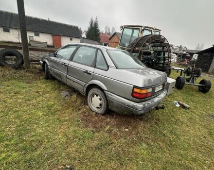 Серый Фольксваген Пассат, объемом двигателя 0 л и пробегом 332 тыс. км за 900 $, фото 2 на Automoto.ua