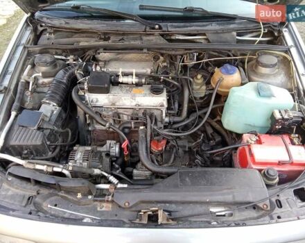 Серый Фольксваген Пассат, объемом двигателя 2 л и пробегом 330 тыс. км за 1500 $, фото 5 на Automoto.ua