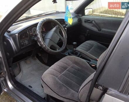 Серый Фольксваген Пассат, объемом двигателя 2 л и пробегом 330 тыс. км за 1500 $, фото 6 на Automoto.ua