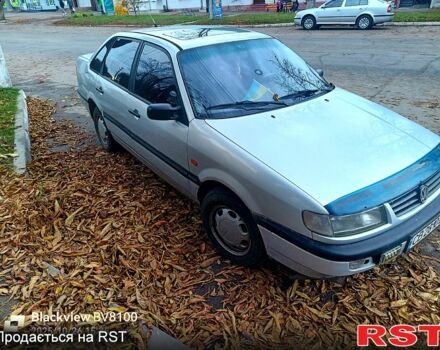 Серый Фольксваген Пассат, объемом двигателя 1.9 л и пробегом 270 тыс. км за 2000 $, фото 4 на Automoto.ua