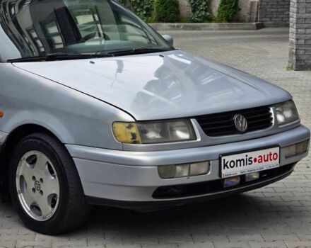 Серый Фольксваген Пассат, объемом двигателя 2 л и пробегом 287 тыс. км за 2499 $, фото 2 на Automoto.ua