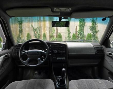 Серый Фольксваген Пассат, объемом двигателя 2 л и пробегом 287 тыс. км за 2499 $, фото 15 на Automoto.ua