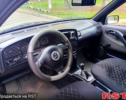 Серый Фольксваген Пассат, объемом двигателя 1.6 л и пробегом 0 тыс. км за 1600 $, фото 4 на Automoto.ua