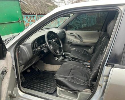 Серый Фольксваген Пассат, объемом двигателя 2 л и пробегом 300 тыс. км за 3150 $, фото 6 на Automoto.ua