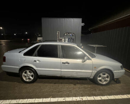 Серый Фольксваген Пассат, объемом двигателя 2 л и пробегом 270 тыс. км за 1500 $, фото 9 на Automoto.ua