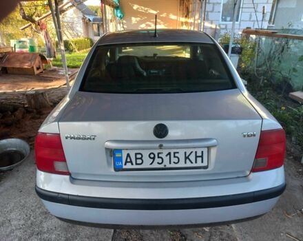 Серый Фольксваген Пассат, объемом двигателя 1.9 л и пробегом 400 тыс. км за 3500 $, фото 2 на Automoto.ua