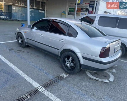 Серый Фольксваген Пассат, объемом двигателя 1.9 л и пробегом 457 тыс. км за 3500 $, фото 2 на Automoto.ua