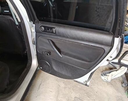 Серый Фольксваген Пассат, объемом двигателя 1.6 л и пробегом 234 тыс. км за 3500 $, фото 10 на Automoto.ua