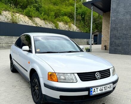 Сірий Фольксваген Пассат, об'ємом двигуна 1.6 л та пробігом 280 тис. км за 3200 $, фото 2 на Automoto.ua