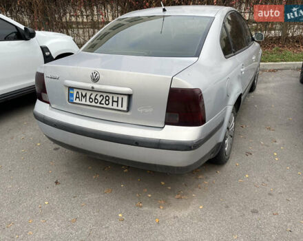 Сірий Фольксваген Пассат, об'ємом двигуна 1.6 л та пробігом 405 тис. км за 2999 $, фото 4 на Automoto.ua
