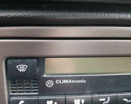 Серый Фольксваген Пассат, объемом двигателя 1.9 л и пробегом 380 тыс. км за 3000 $, фото 10 на Automoto.ua